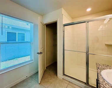 1028 Mattie Pointe Way - Photo Thumbnail 20