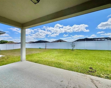 1028 Mattie Pointe Way - Photo Thumbnail 35