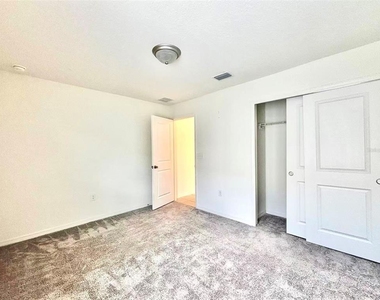 1028 Mattie Pointe Way - Photo Thumbnail 27