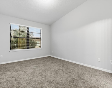 1251 Trillium Park Lane - Photo Thumbnail 16
