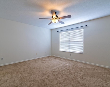 3745 Collingwood Lane - Photo Thumbnail 14