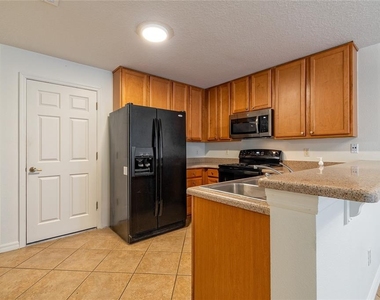 3745 Collingwood Lane - Photo Thumbnail 8