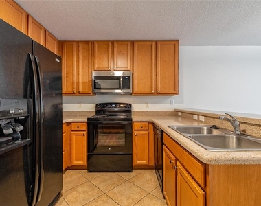 3745 Collingwood Lane - Photo Thumbnail 10
