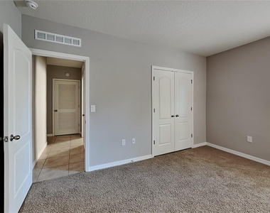 227 Duke Drive - Photo Thumbnail 11