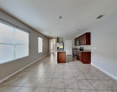 227 Duke Drive - Photo Thumbnail 5