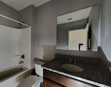 227 Duke Drive - Photo Thumbnail 14