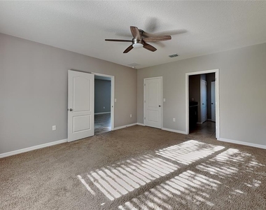 227 Duke Drive - Photo Thumbnail 7