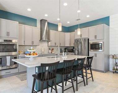 7933 Dausset Street - Photo Thumbnail 18