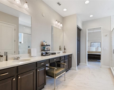 7933 Dausset Street - Photo Thumbnail 32
