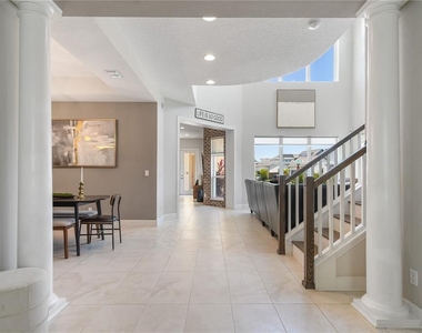 7933 Dausset Street - Photo Thumbnail 10