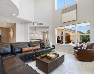 7933 Dausset Street - Photo Thumbnail 13