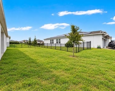 4253 Eastminster Road - Photo Thumbnail 28