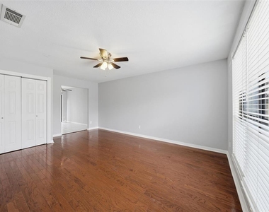 602 Casa Park K Court - Photo Thumbnail 3