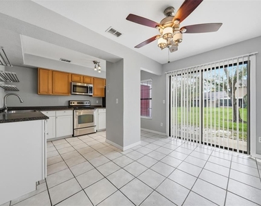 602 Casa Park K Court - Photo Thumbnail 4