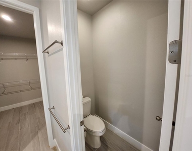 20465 Bandera Place - Photo Thumbnail 29