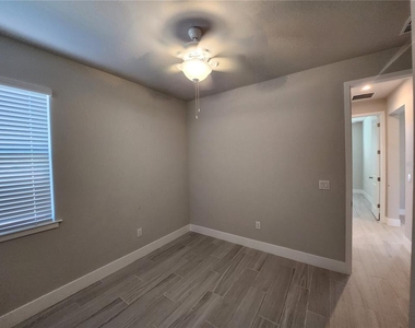 20465 Bandera Place - Photo Thumbnail 22
