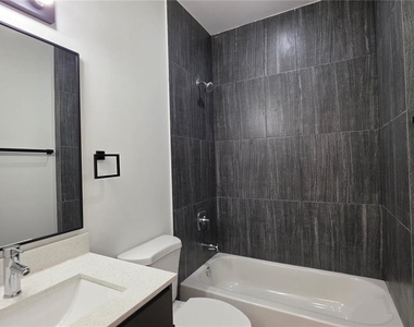 1589 Nw 29th Road - Photo Thumbnail 15