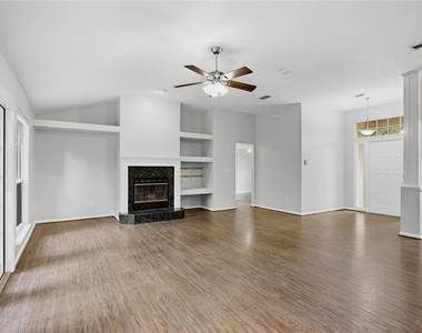 11526 Nw 16th Place - Photo Thumbnail 14