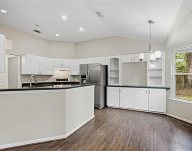 11526 Nw 16th Place - Photo Thumbnail 17