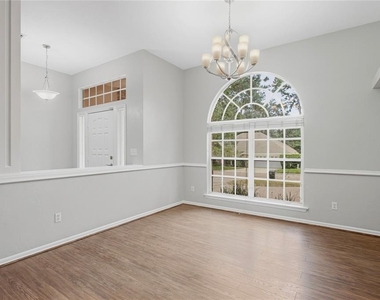 11526 Nw 16th Place - Photo Thumbnail 9