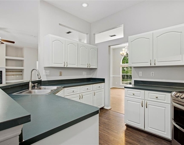 11526 Nw 16th Place - Photo Thumbnail 20
