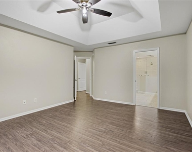 11526 Nw 16th Place - Photo Thumbnail 24