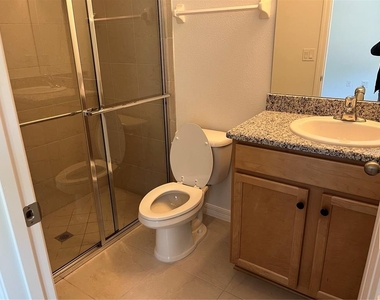 19 Buttonbush Lane - Photo Thumbnail 9