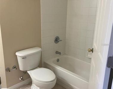 8 Paul Place - Photo Thumbnail 10