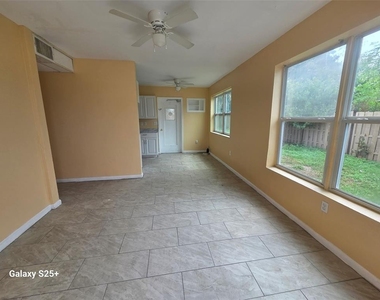 4486 Los Rios Street - Photo Thumbnail 3
