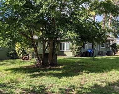 2104 Palm Terrace - Photo Thumbnail 16