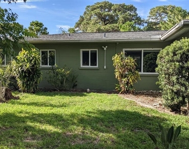 2104 Palm Terrace - Photo Thumbnail 15