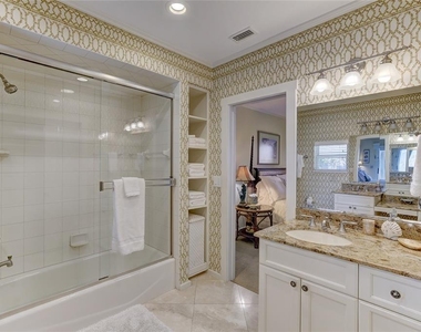 4302 2nd Avenue - Photo Thumbnail 9