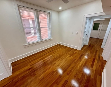 1221 N Palm Avenue - Photo Thumbnail 13