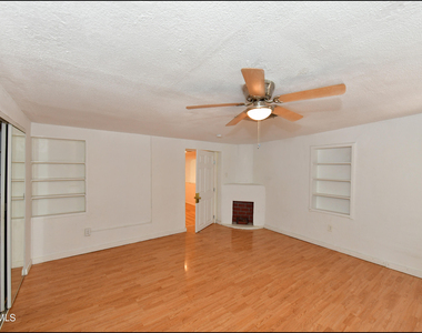 7817 West Drive - Photo Thumbnail 21