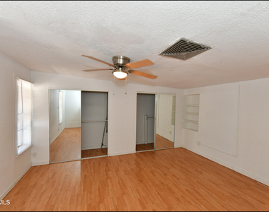 7817 West Drive - Photo Thumbnail 20