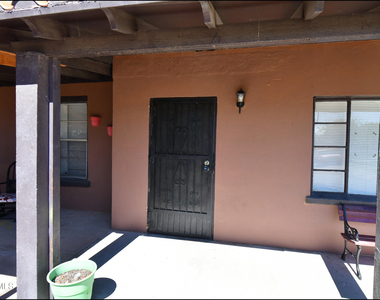 7817 West Drive - Photo Thumbnail 5