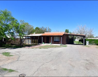7817 West Drive - Photo Thumbnail 1