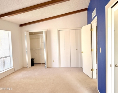 407 Irondale Drive - Photo Thumbnail 30