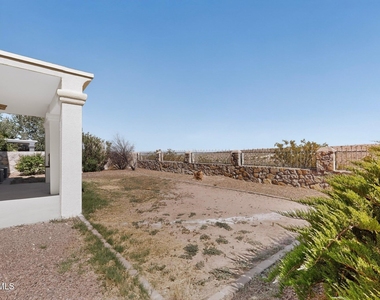 6633 Cabana Del Sol Drive - Photo Thumbnail 53