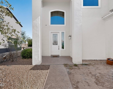 6633 Cabana Del Sol Drive - Photo Thumbnail 10