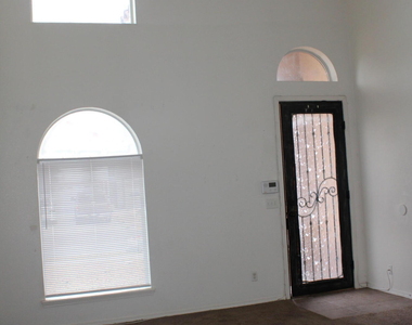 10937 Cattle Ranch Street - Photo Thumbnail 4