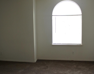 10937 Cattle Ranch Street - Photo Thumbnail 21