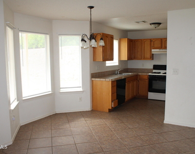 10937 Cattle Ranch Street - Photo Thumbnail 8