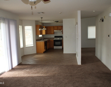 10937 Cattle Ranch Street - Photo Thumbnail 7