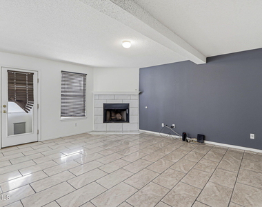 14148 Patriot Point Drive - Photo Thumbnail 3