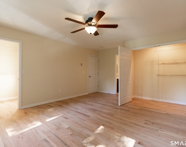 325 Farmington Avenue - Photo Thumbnail 25