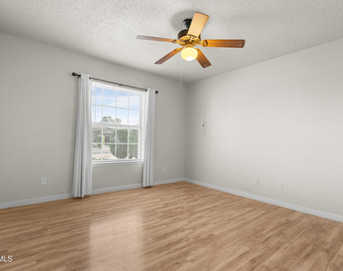 12433 Carlos Bombach Avenue - Photo Thumbnail 13