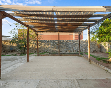 12433 Carlos Bombach Avenue - Photo Thumbnail 23