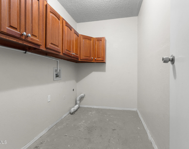 12433 Carlos Bombach Avenue - Photo Thumbnail 22