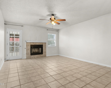12433 Carlos Bombach Avenue - Photo Thumbnail 10